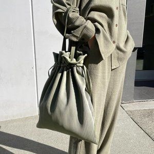 Oak + Fort Pleated Bucket Bag in Moss - NWT